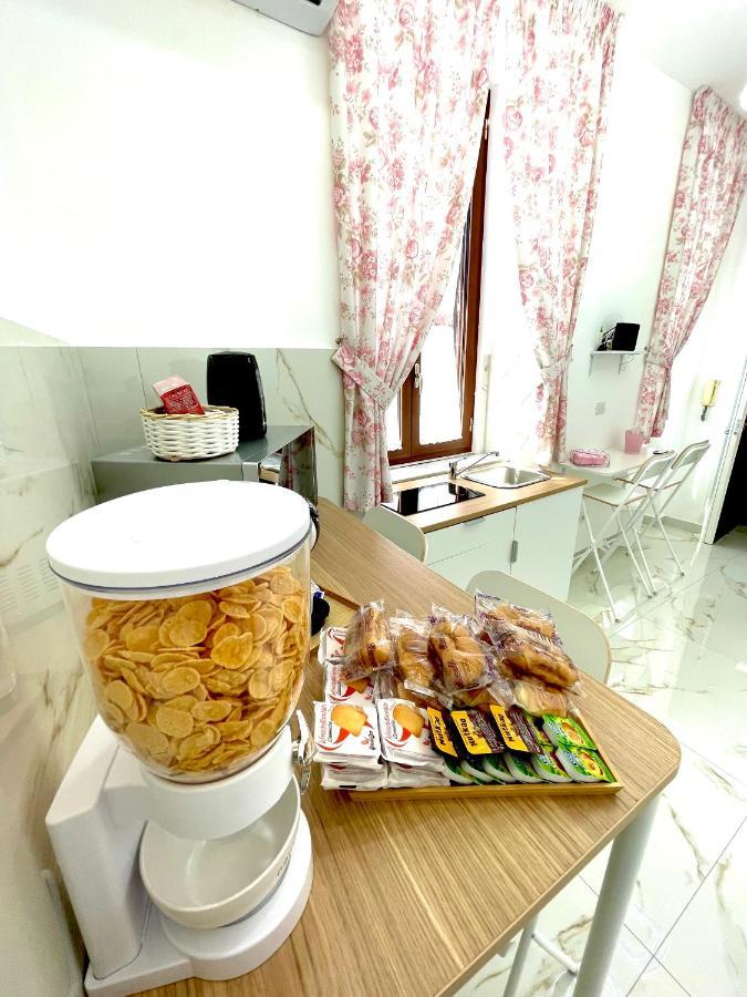 Virgy House Bed & Breakfast Napoli Dış mekan fotoğraf