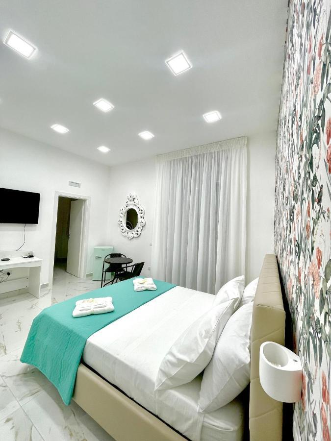 Virgy House Bed & Breakfast Napoli Dış mekan fotoğraf