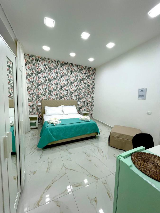 Virgy House Bed & Breakfast Napoli Dış mekan fotoğraf