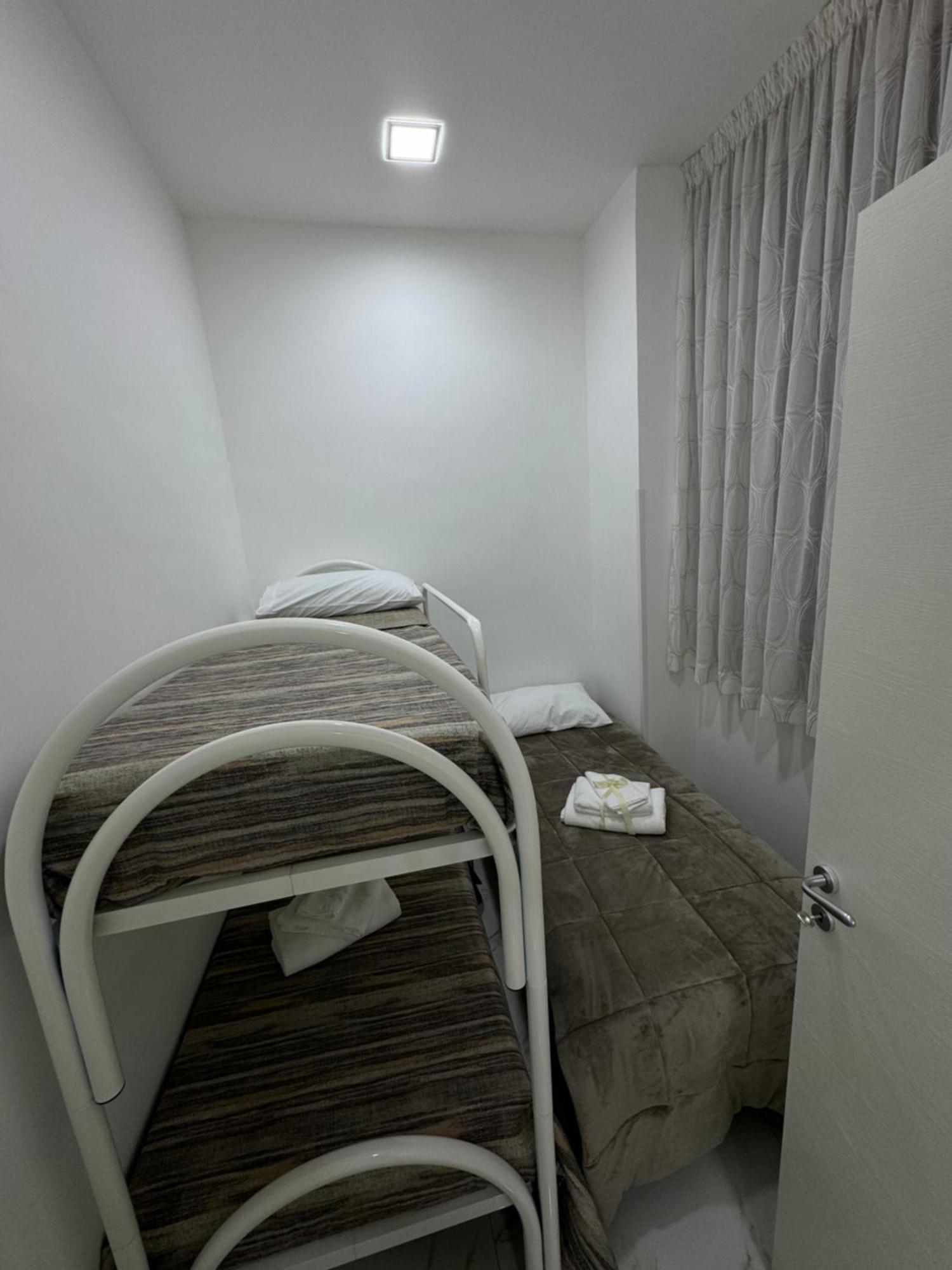 Virgy House Bed & Breakfast Napoli Dış mekan fotoğraf